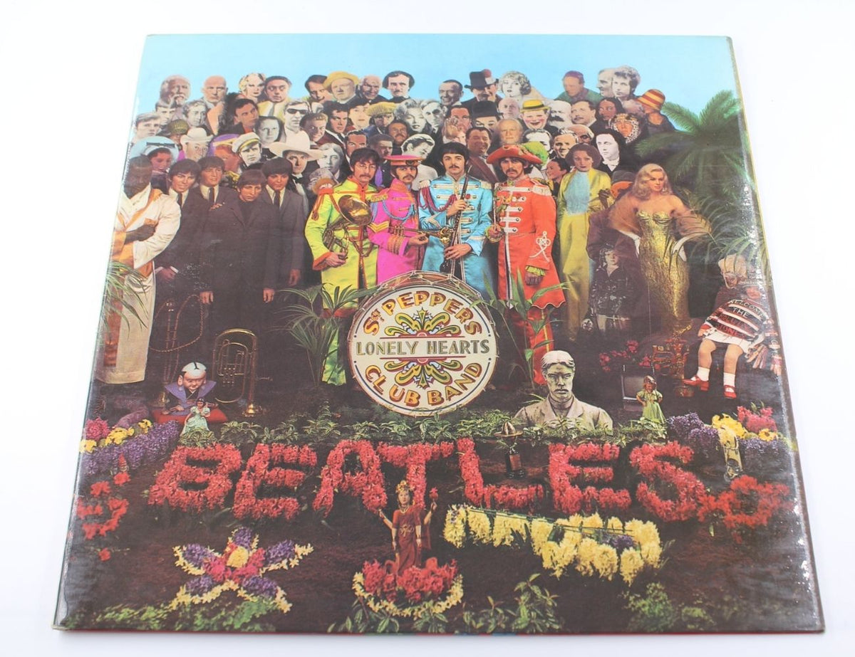 Beatles - Sgt. Pepper's Lonely Hearts Club Band