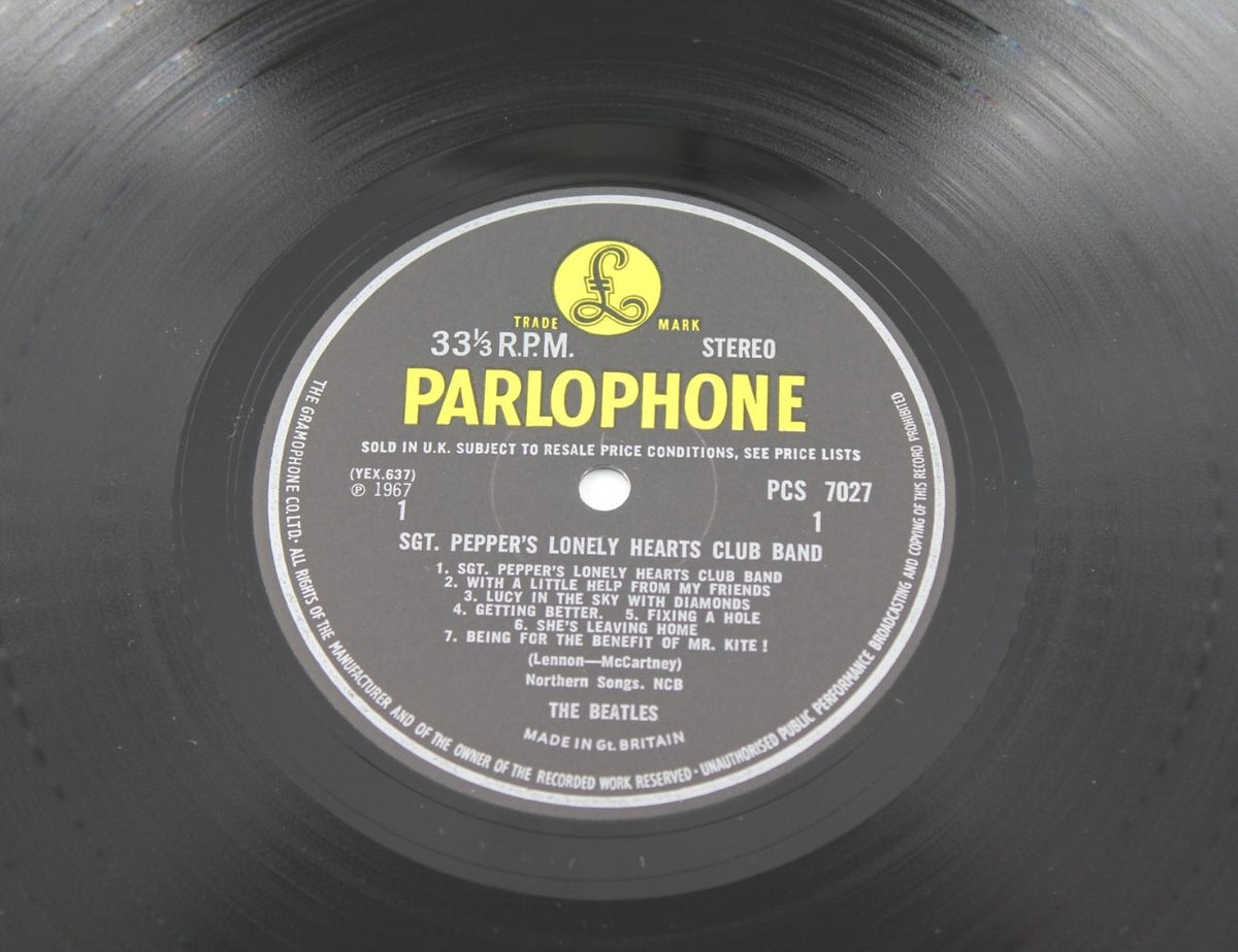 Beatles - Sgt. Pepper's Lonely Hearts Club Band