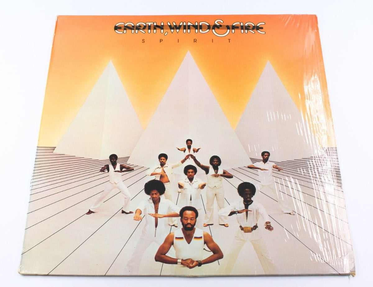 Earth, Wind &amp; Fire - Spirit