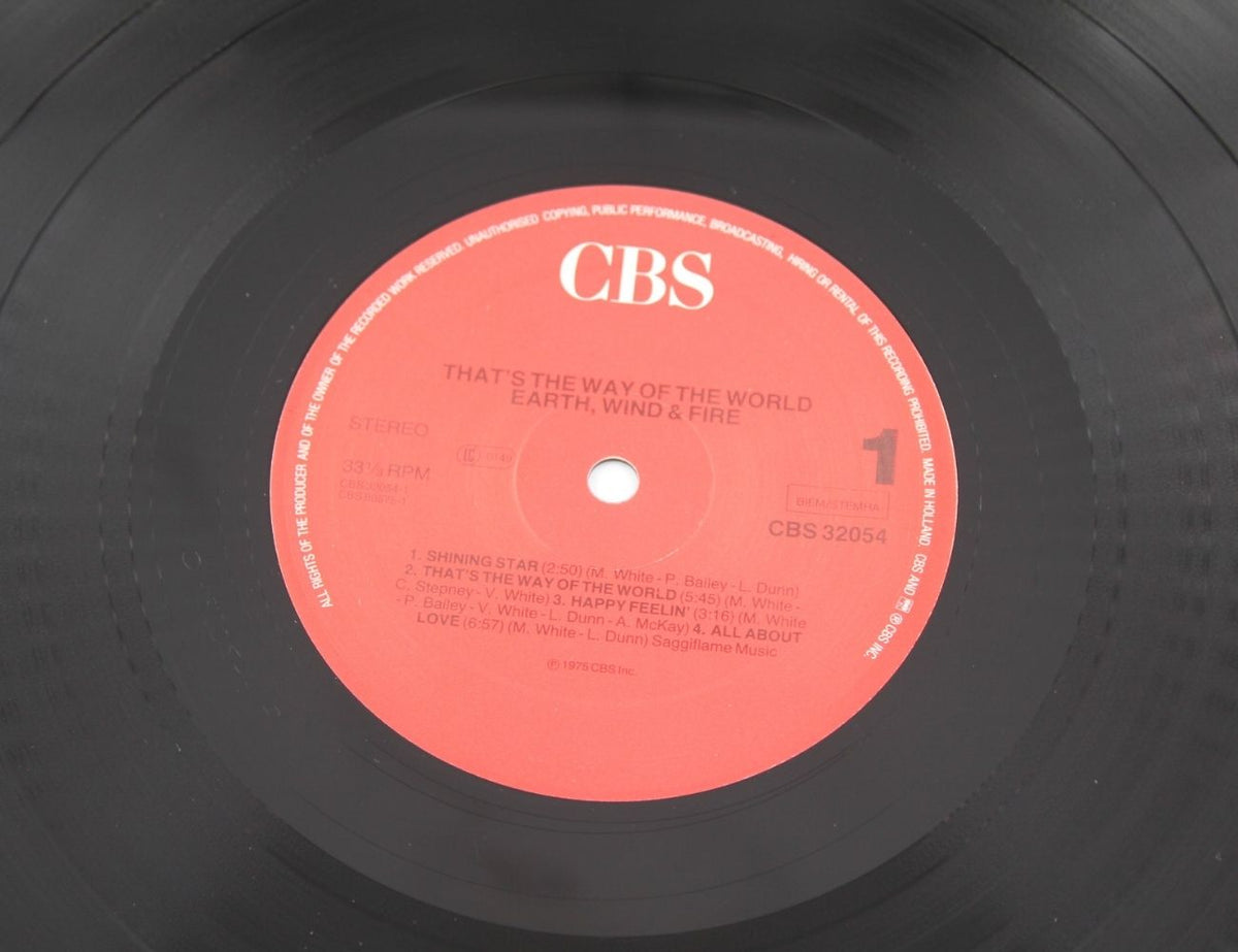 Earth, Wind & Fire - That's The Way Of The World