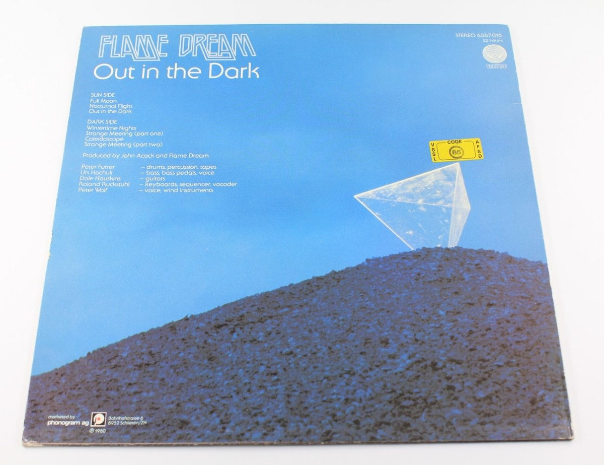 Flame Dream - Out In The Dark