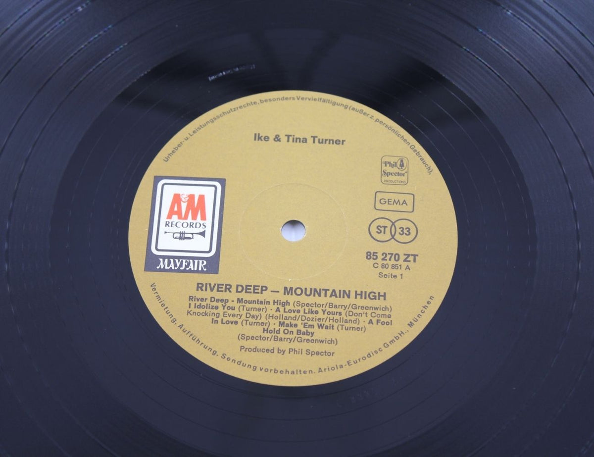 Ike & Tina Turner - River Deep - Mountain High