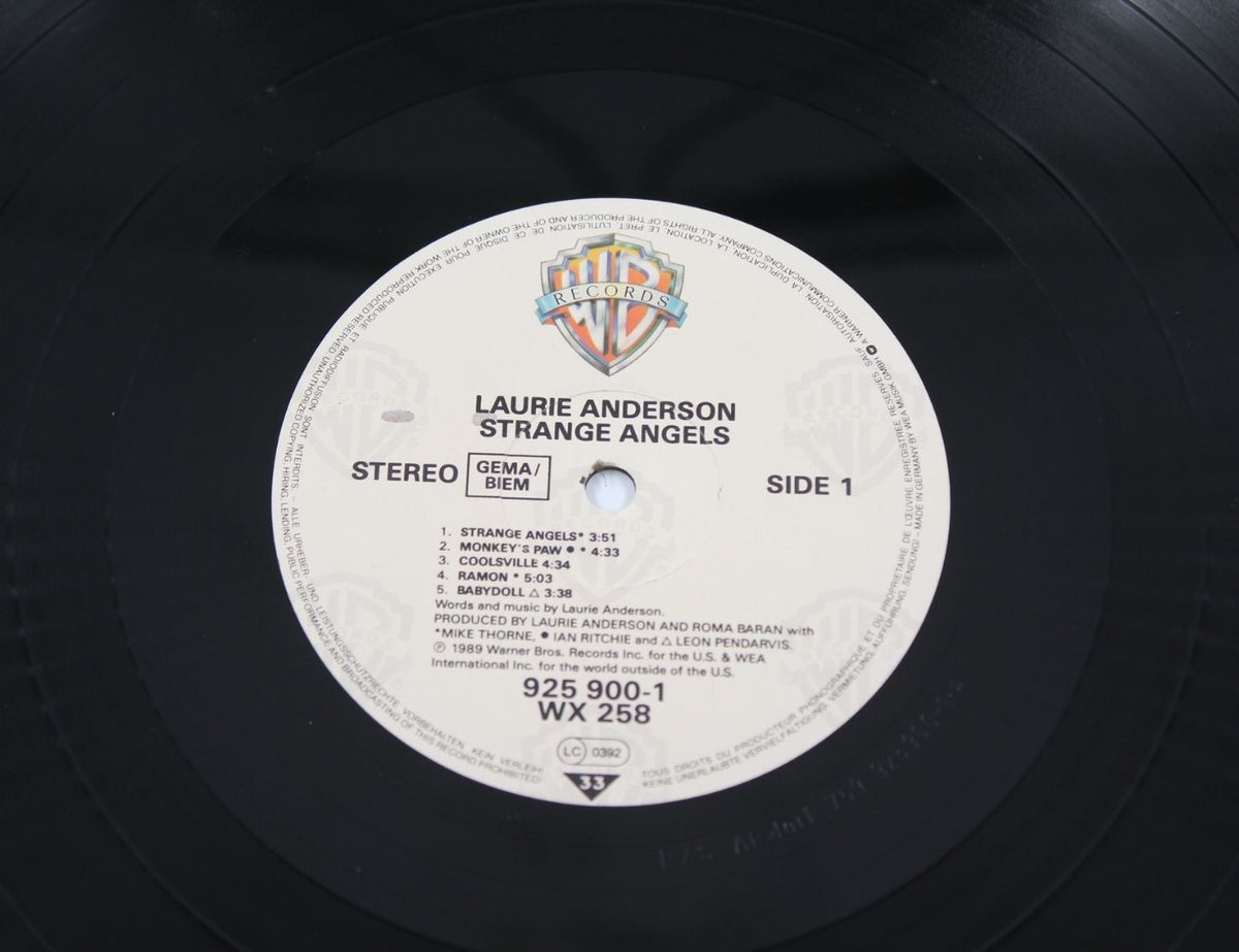 Laurie Anderson - Strange Angels