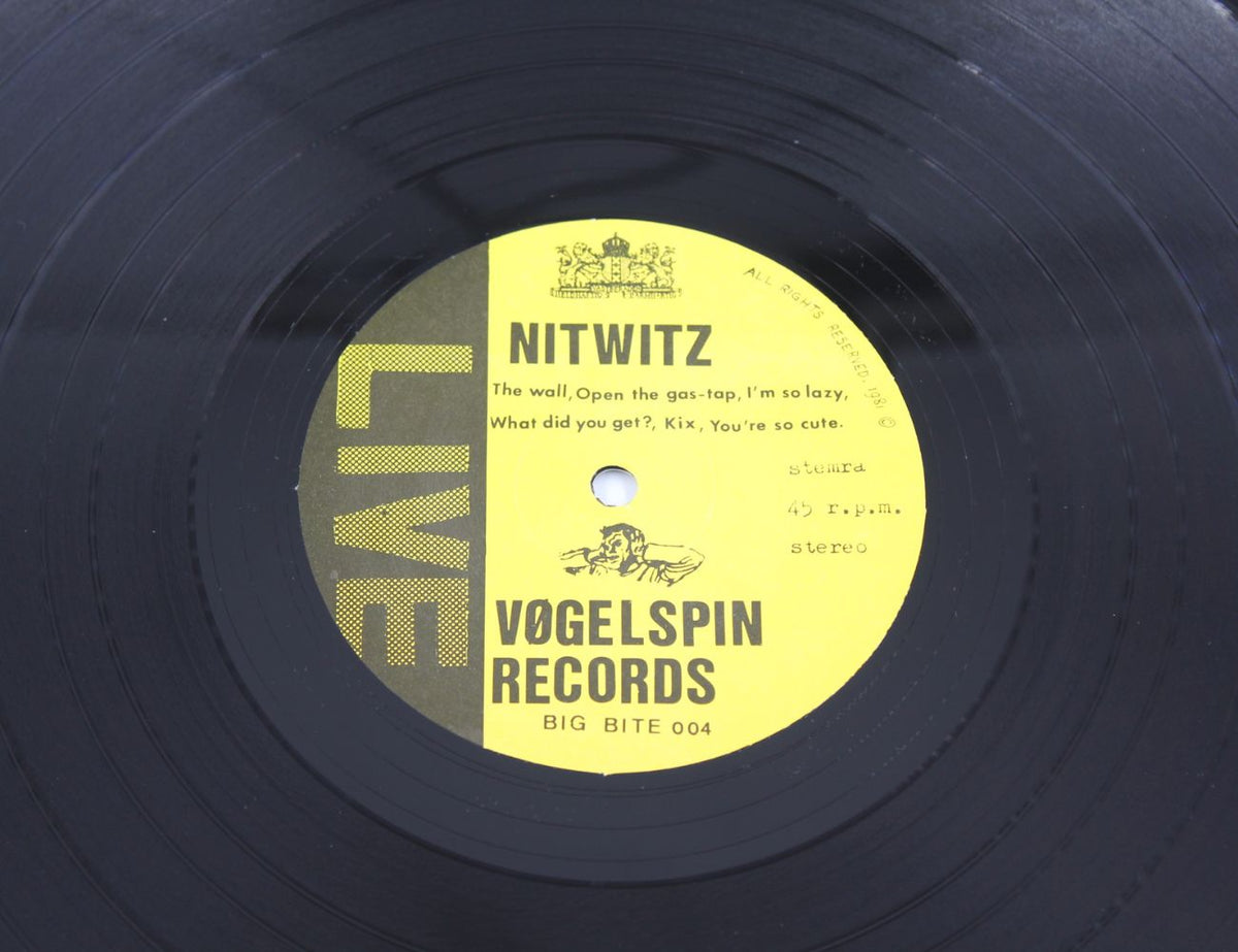 Nitwitz / Götterflies - Wielingen Walgt