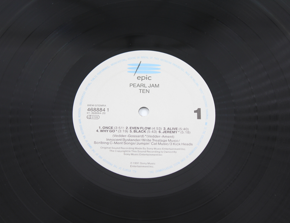 Pearl Jam - Ten