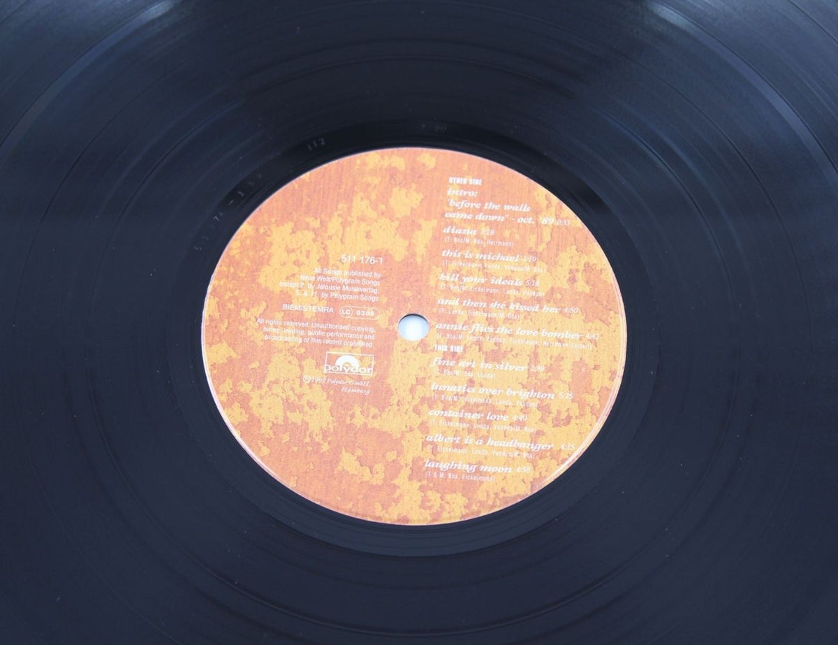 Phillip Boa And The Voodoo Club - Live! Exile On Valletta Street