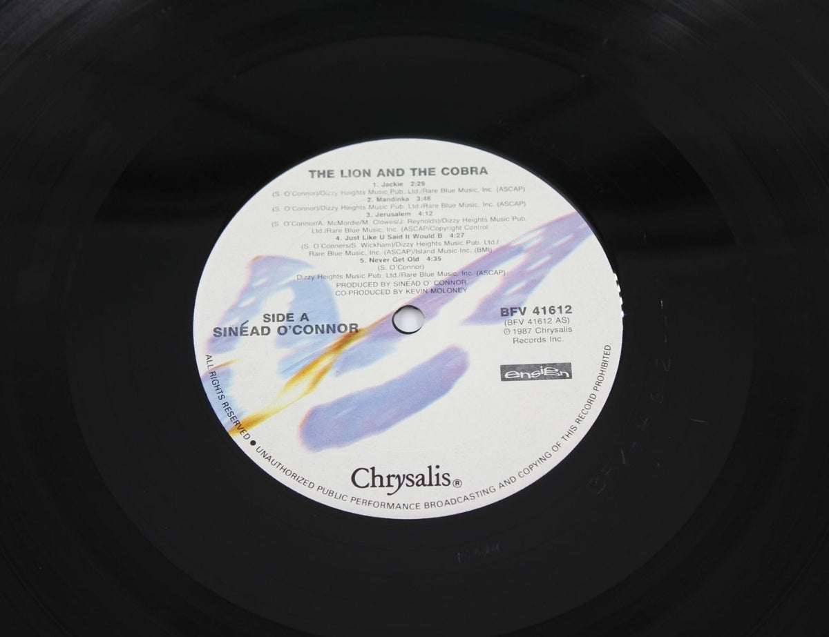 Sinéad O'Connor - The Lion And The Cobra