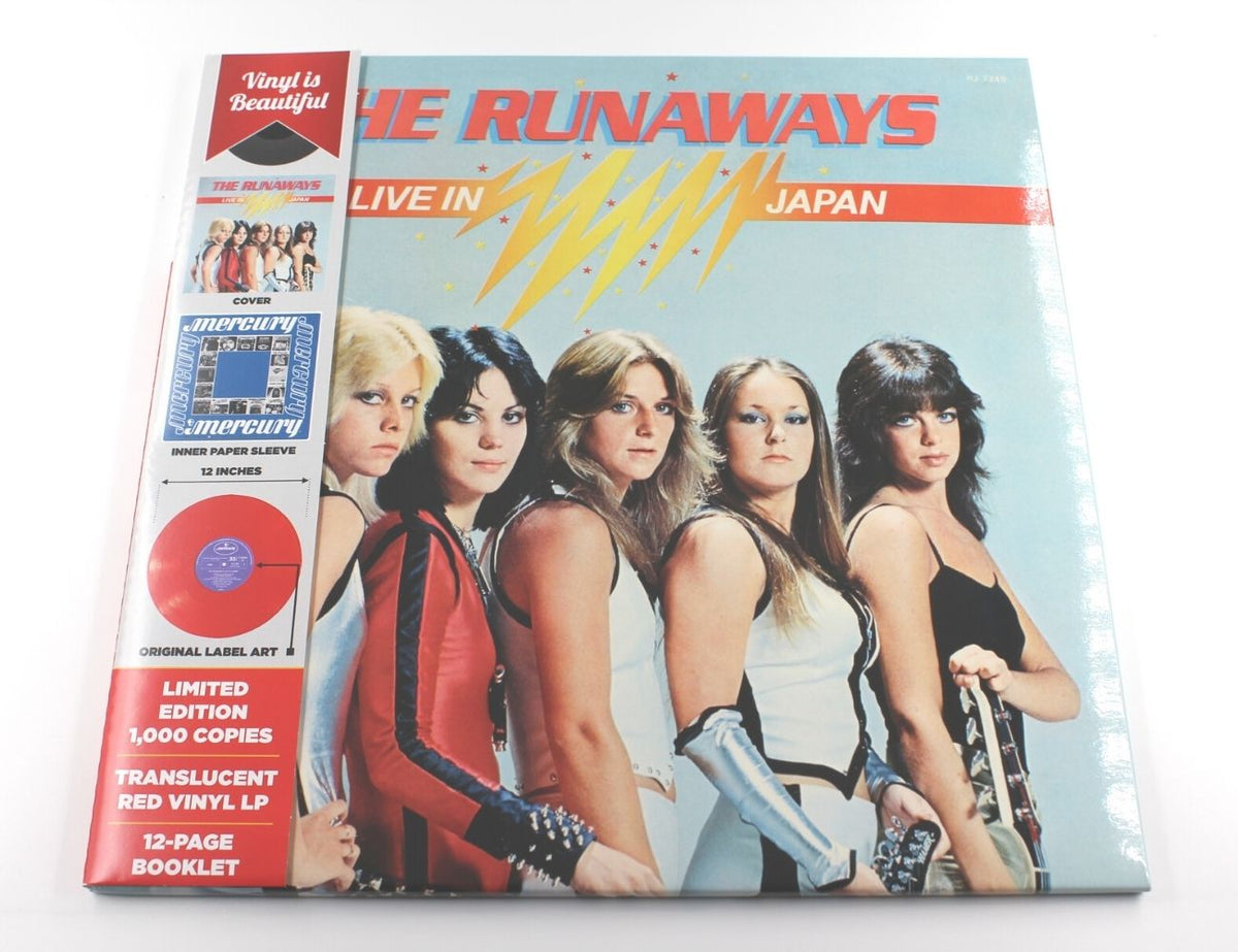 Runaways - Live In Japan