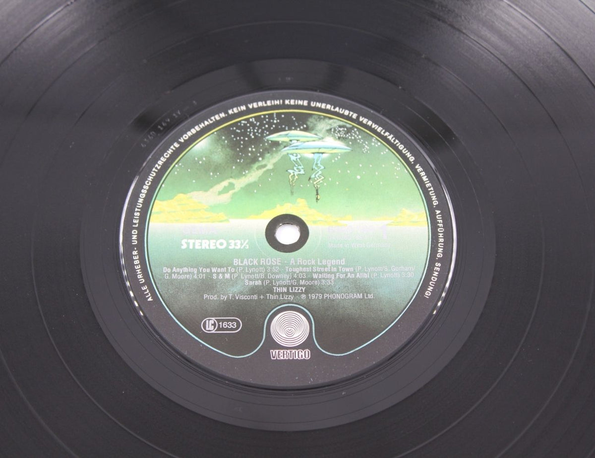 Thin Lizzy - Black Rose (A Rock Legend)