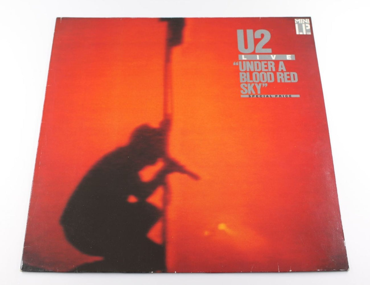 U2 - Live &quot;Under A Blood Red Sky&quot;