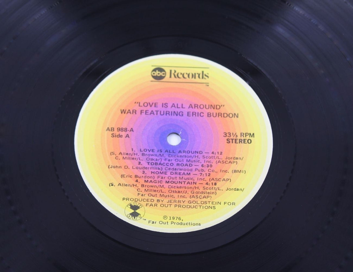 War Featuring Eric Burdon - Love Is All Around