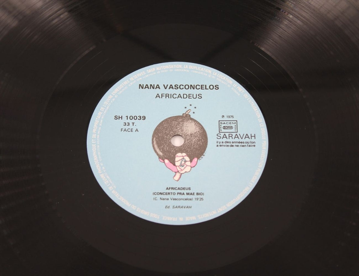 Nana Vasconcelos - Africadeus