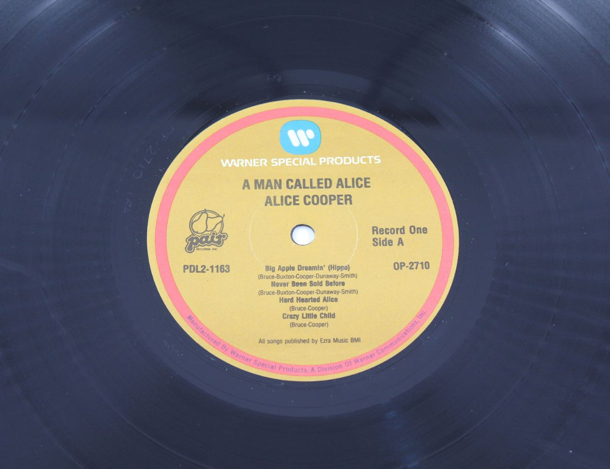 Alice Cooper - Man Called Alice